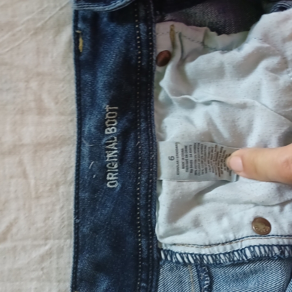 American Eagle Original Boot Stretch Mid Rise Medium Wash Jeans Size 6 - Picture 5 of 5